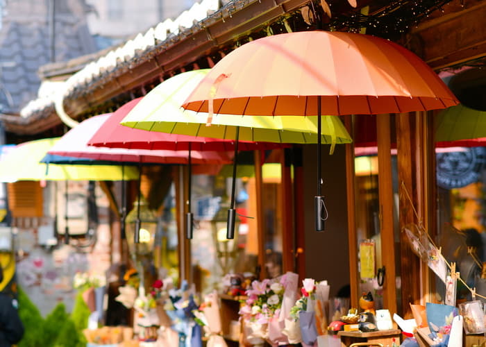 Romantic Year-End Seoul Date Courses for Various Relationships Stages