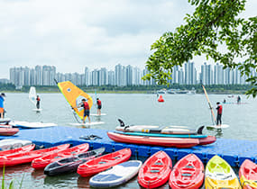 Ttukseom Windsurfing Park