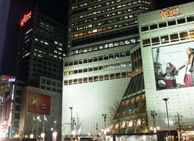 Night Shopping for Fashion Finds at Dongdaemun