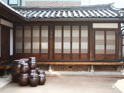 Hanok Stay & Hanbok Experience