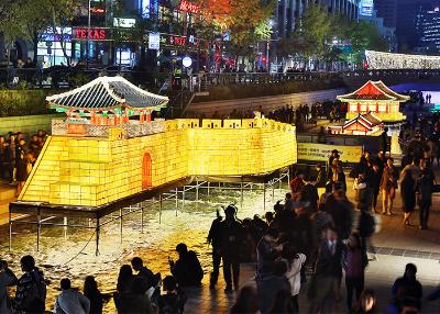 Festivals, Food, and Traditional Crafts in Seoul!