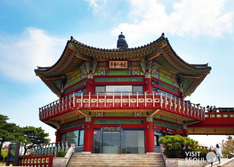 Bugak Skyway Octagonal Pavilion