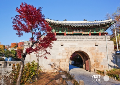 Hongjimun Gate and Tangchundaeseong Fortress